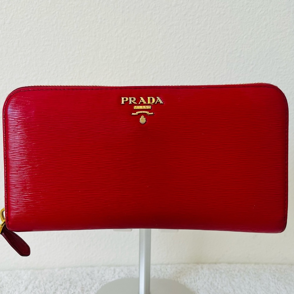 Prada Zip-Around Saffiano Leather - Picture 1 of 16